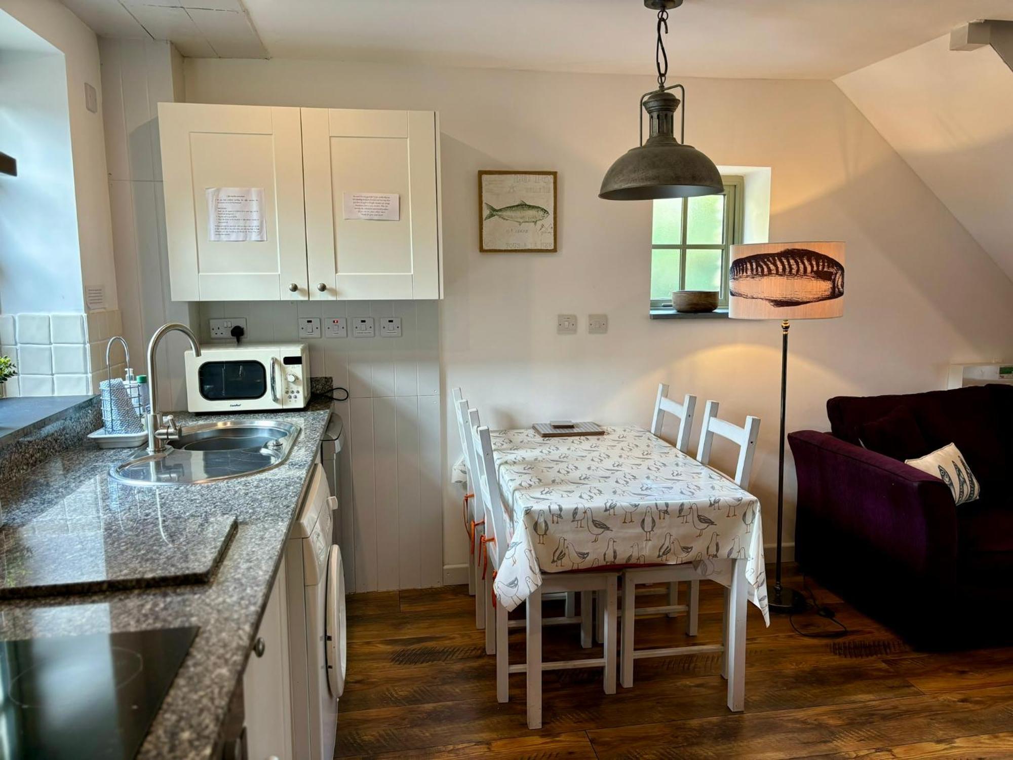 Little Bream - Pretty Cosy Cottage, Sea Views, Walk To The Beach Mawnan Smith Exterior foto